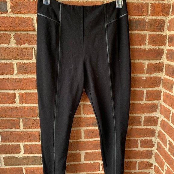 Lyssé Women's Faux Leather Trim Leggings Black Inset Ponte Plus Size 1X NW0T - Picture 1 of 5